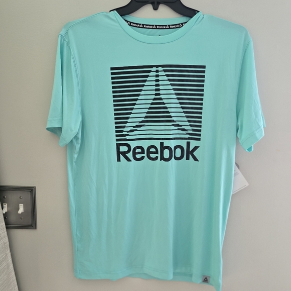 Reebok Boy's Dri-Fit Moisture Short Sleeve Cockatoo Black T Shirt Medium - Picture 2 of 5